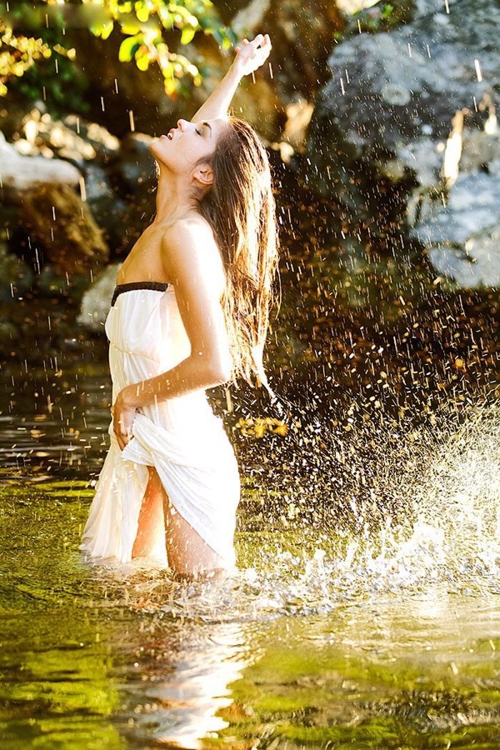 Marie Avgeropoulos in Surrey